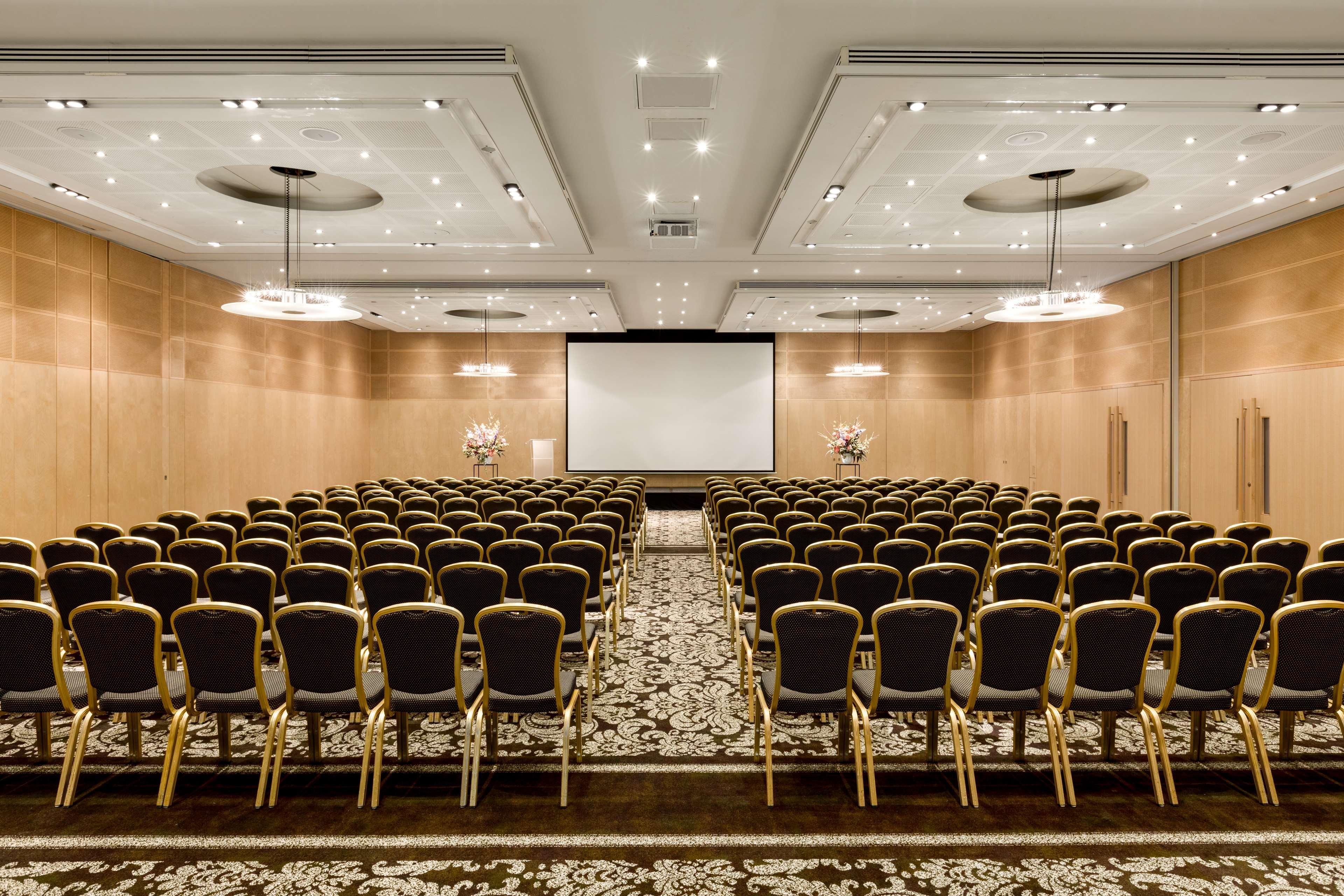 Hilton Amsterdam Hotel Exterior photo The ballroom